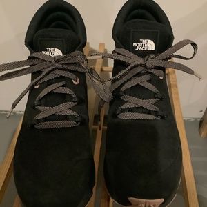 The North Face Women’s Raedonda Boot Sneaker